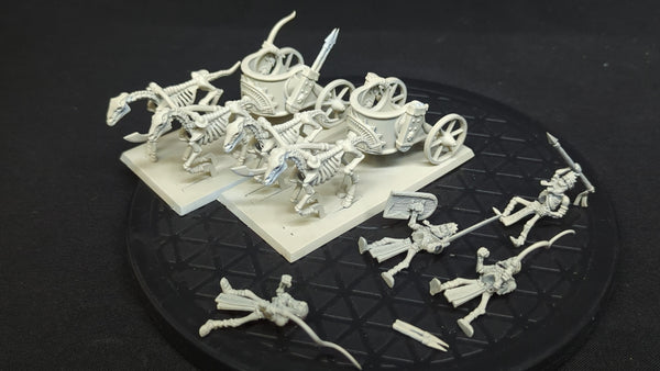 The Old World Tomb Kings of Khemri Skeleton Chariots x2