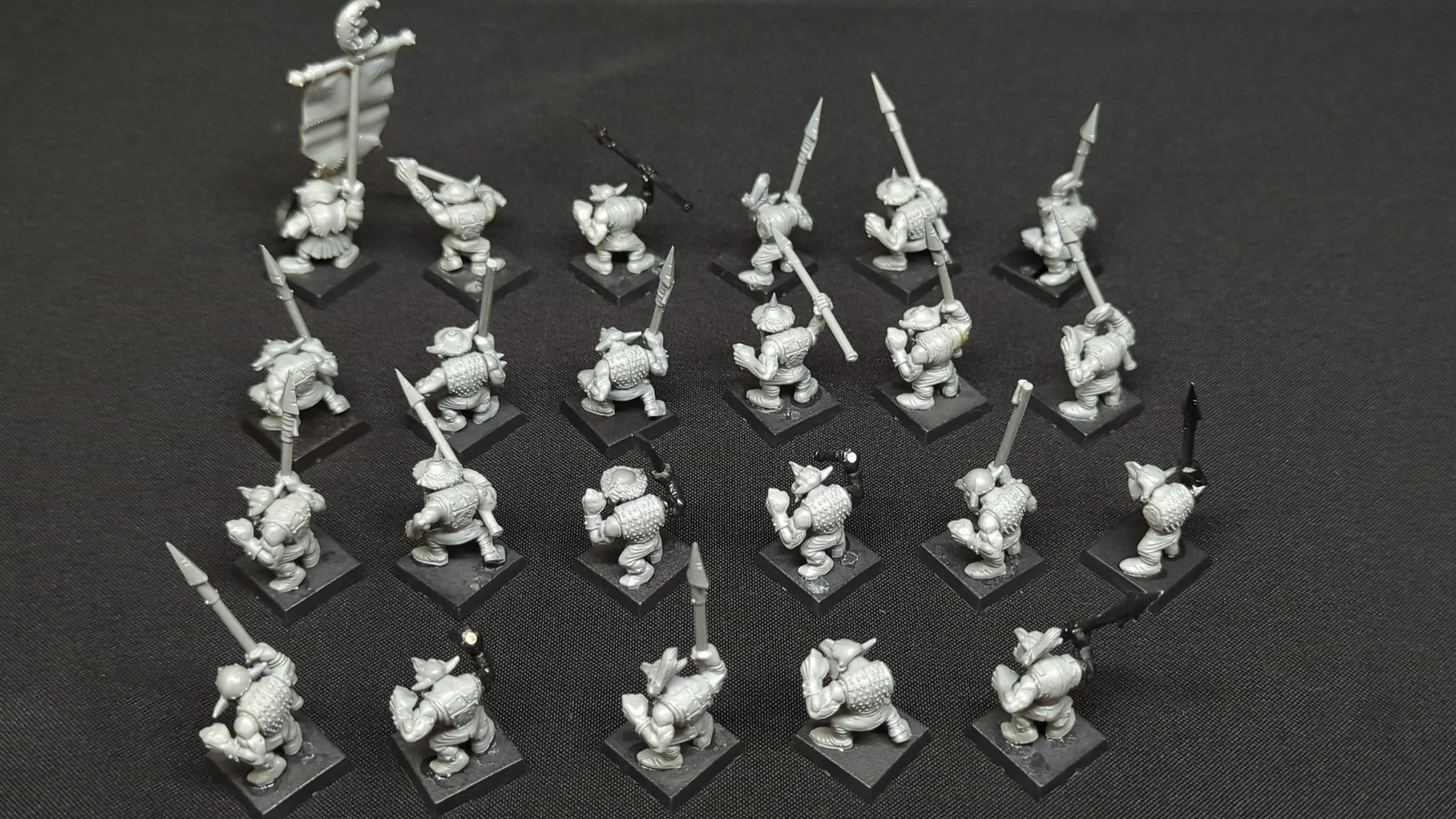 The Old World Orc & Goblin Tribes: Goblin Mobs x23