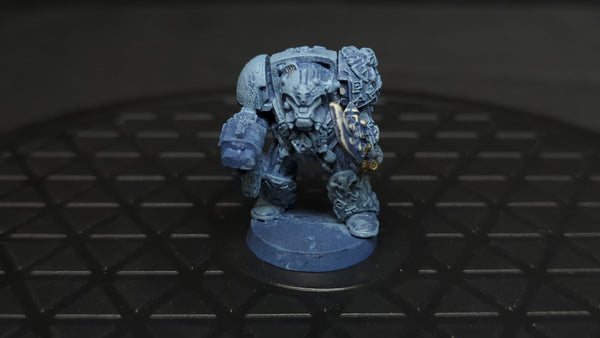 Warhammer 40k Space Wolves Rune Priest x1