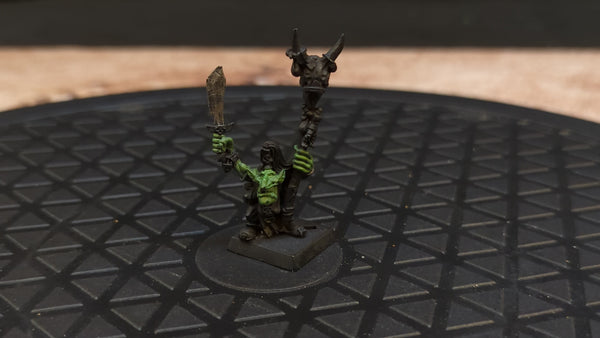 The Old World Orc & Goblin Tribes Night Goblin Shaman (OOP Metal) x1