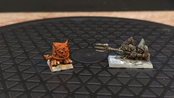 The Old World Orc & Goblin Tribes Squigs Herders (OOP Metal) x2