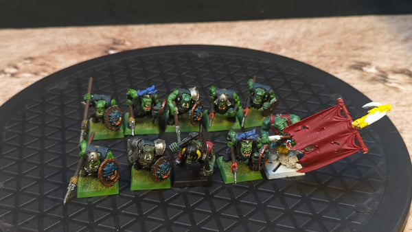 The Old World Orc & Goblin Tribes Orc Boyz Mob (OOP) x10