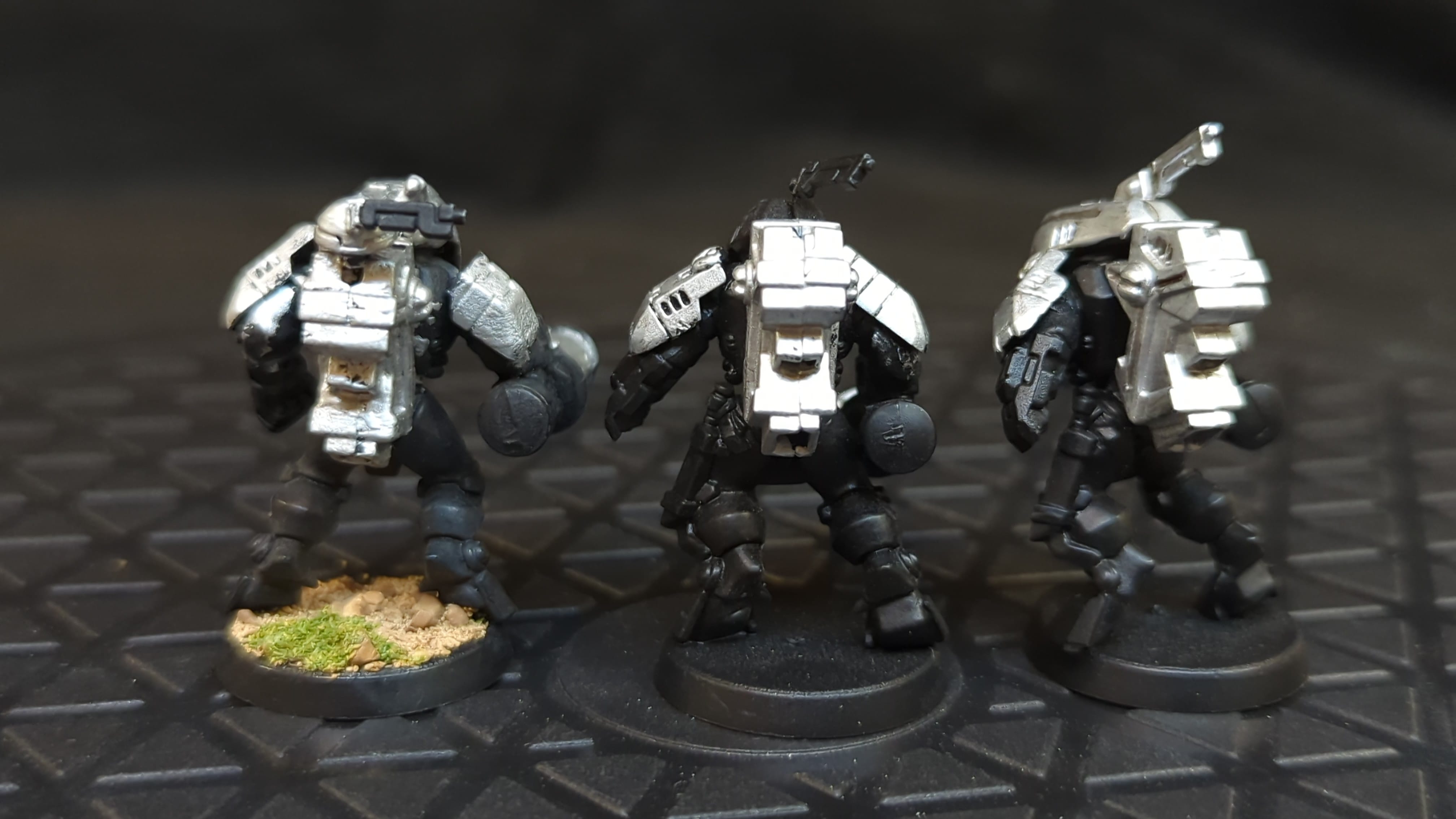 Warhammer 40k T'au Empire XV25 Stealth Battlesuits x3