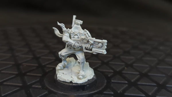 Warhammer 40k T'au Empire Darkstrider (OOP resin) x1
