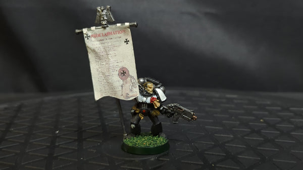 Warhammer 40k Space Marines Bladeguard Ancient (OOP Metal) x1 OOP Painted