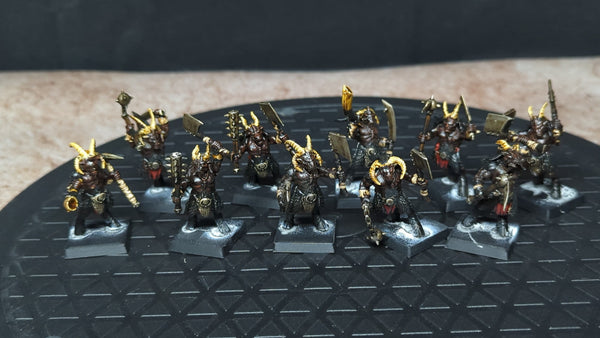 The Old World Beastmen Brayherds Gor Herd x10