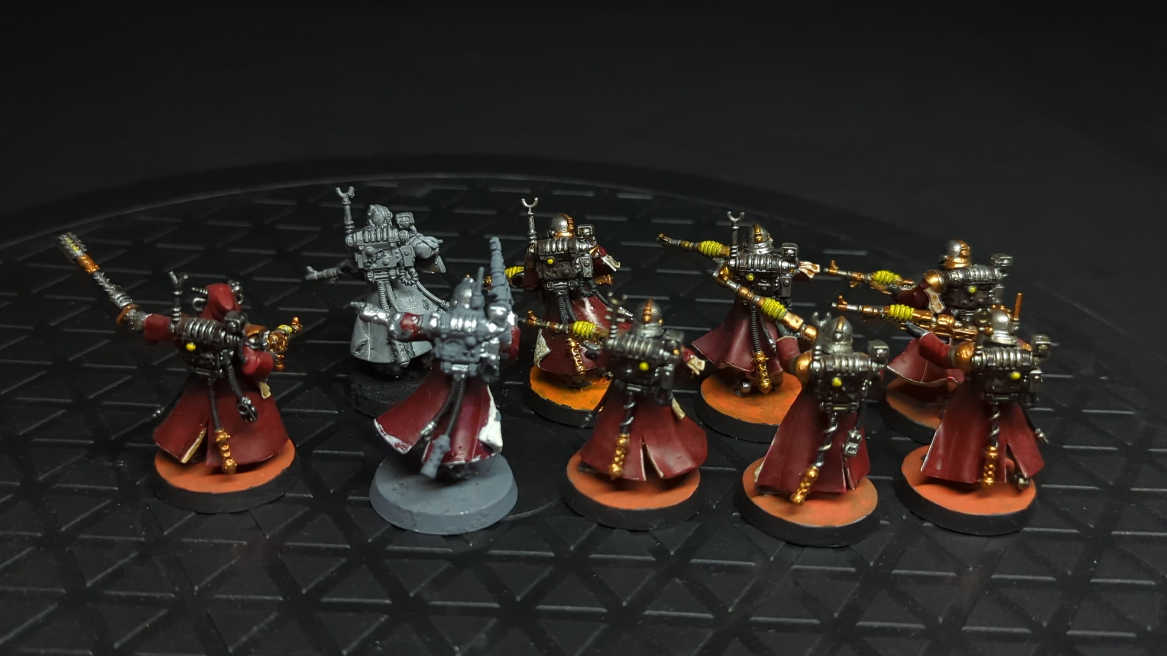 Warhammer 40k Adeptus Mechanicus Skitarii Vanguard x9