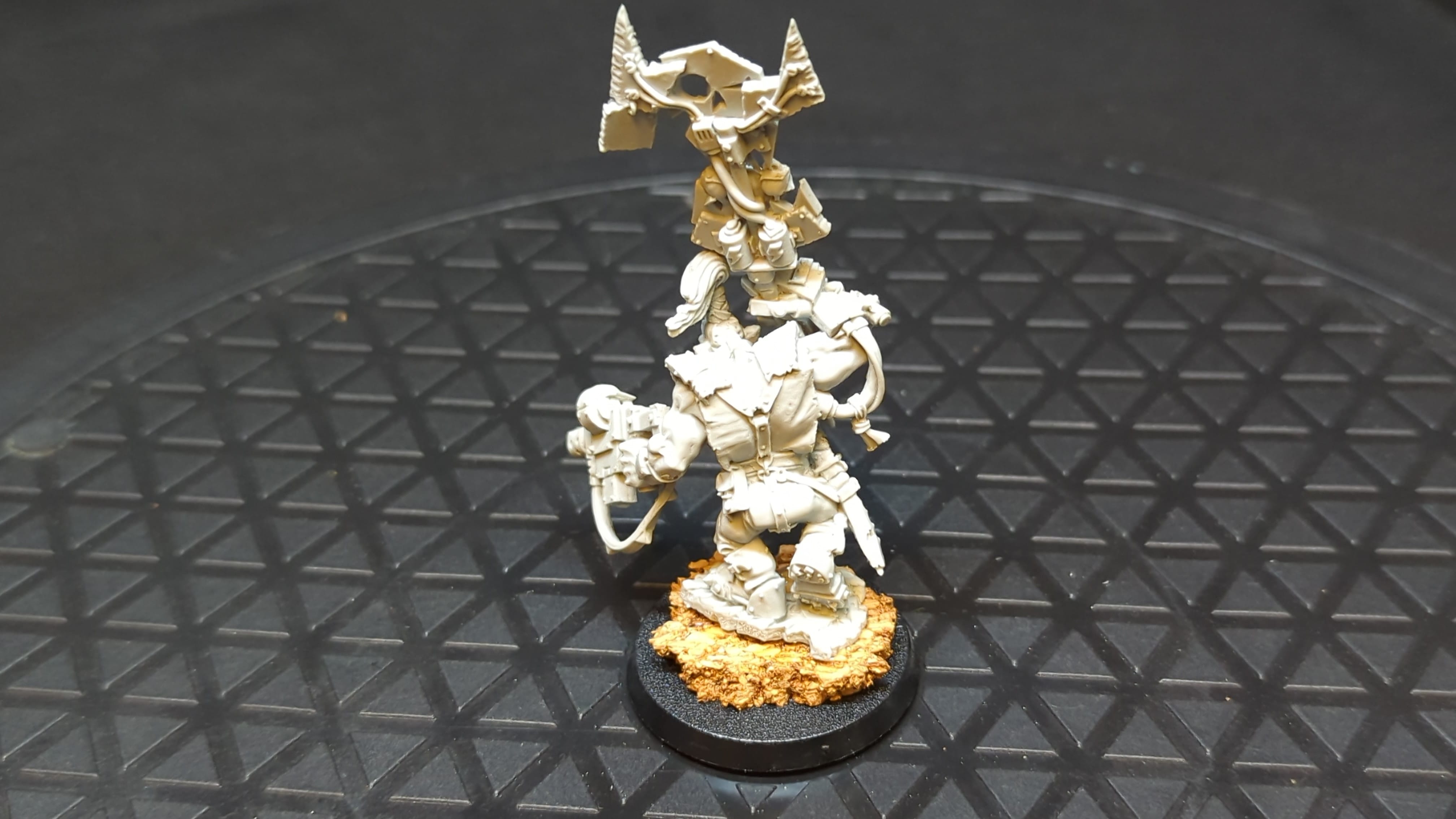 Warhammer 40k Orks Nob with Waaagh Banner (OOP resin) x1