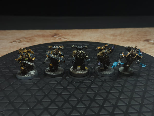 Warhammer 40k Chaos Space Marines Legionaries x5 Painted