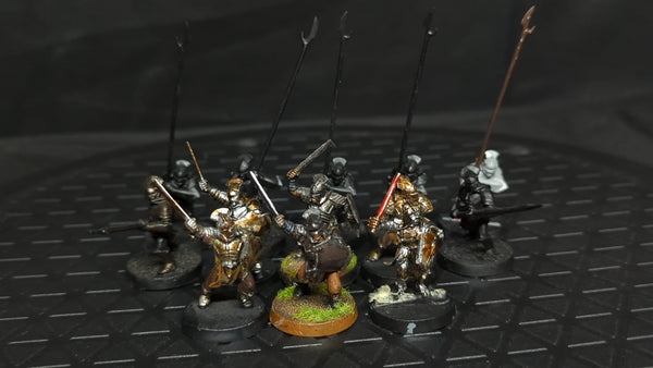 Lord of the Rings Middle-Earth Middle Earth Uruk-hai Warriors x13