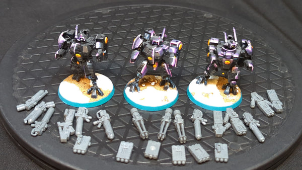 Warhammer 40k T'au Empire XV8 Crisis Battlesuit Team x3 Painted