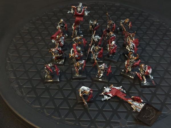 The Old World Vampire Counts : Skeleton Warriors (OOP) x22
