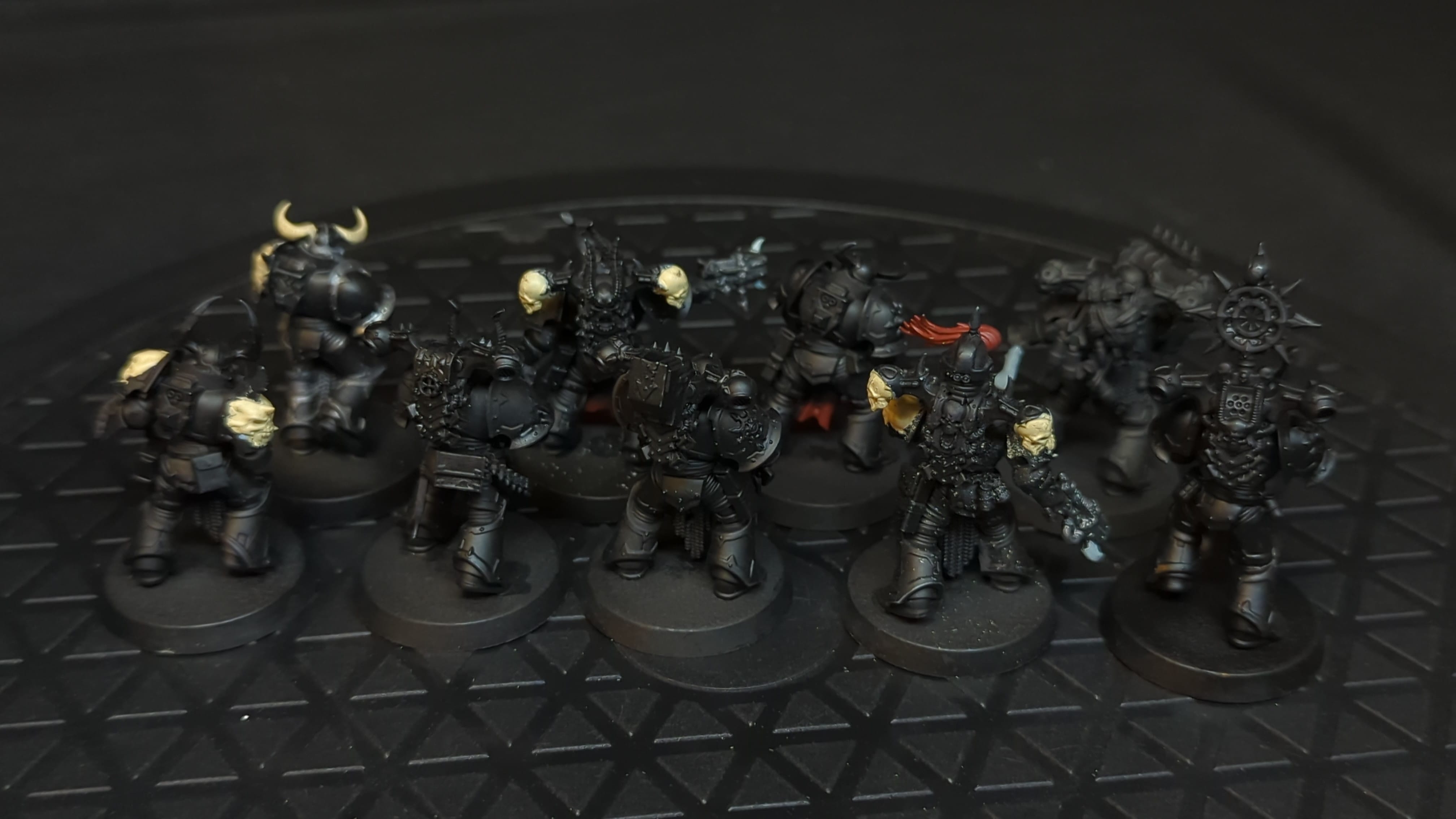 Warhammer 40k Chaos Space Marines Legionaries x9