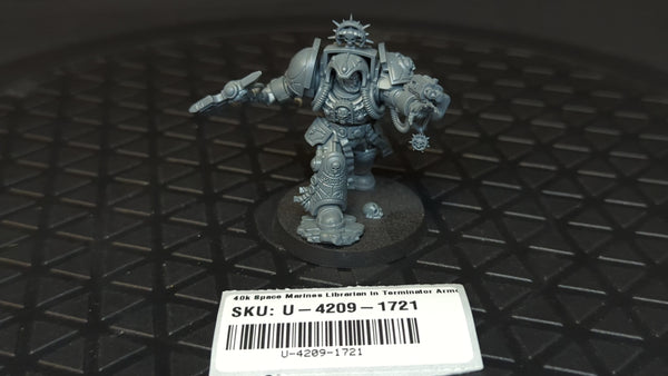 Warhammer 40k Space Marines Librarian in Terminator Armor x1