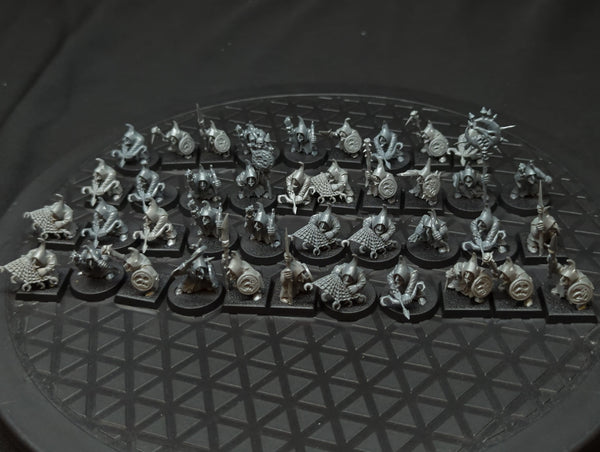 The Old World Orc & Goblin Tribes Night Goblin Mob x39