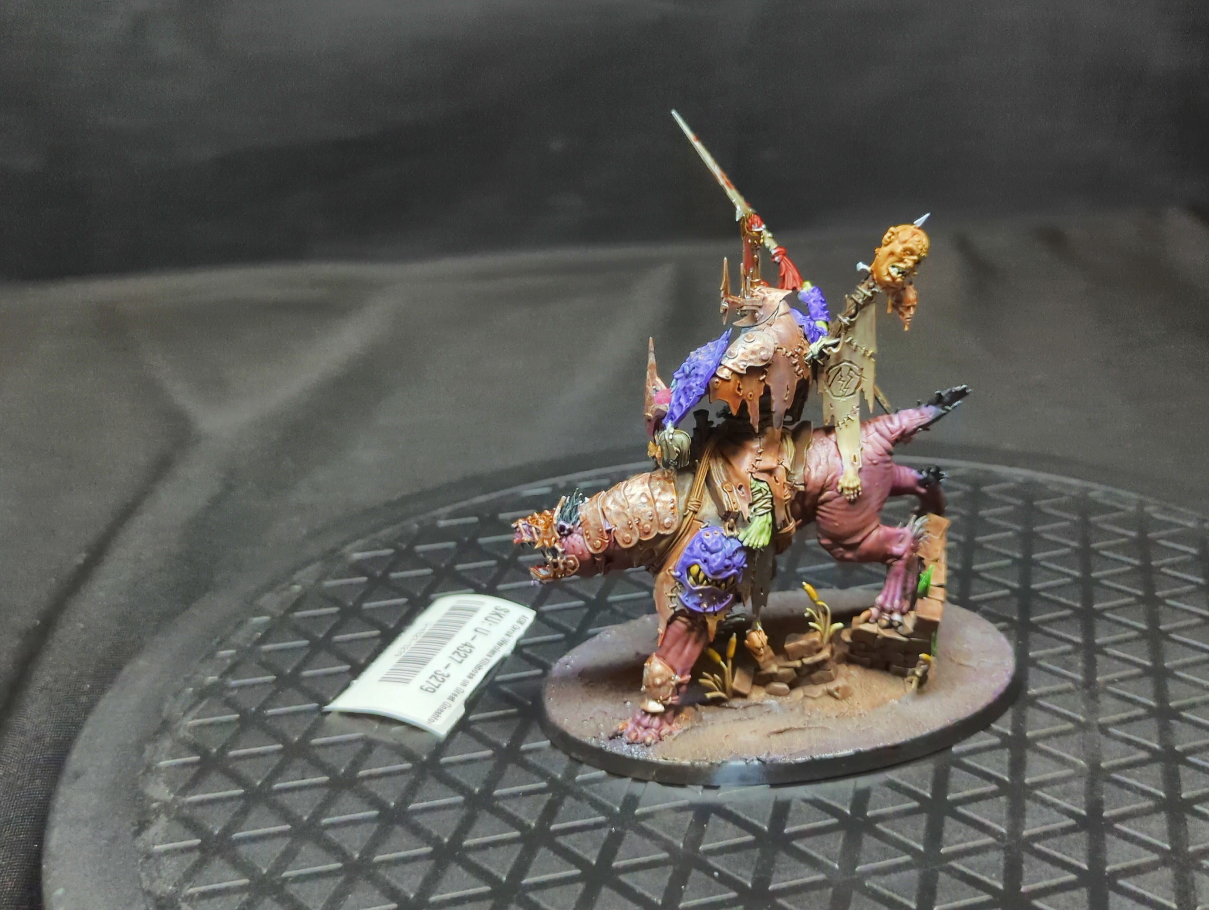 Age of Sigmar Orruk Warclans Killaboss on Great Gnashtoof x1 OOP Painted