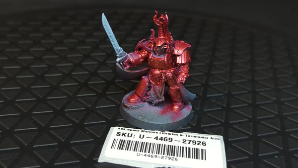 Warhammer 40k Space Marines Librarian in Terminator Armor x1