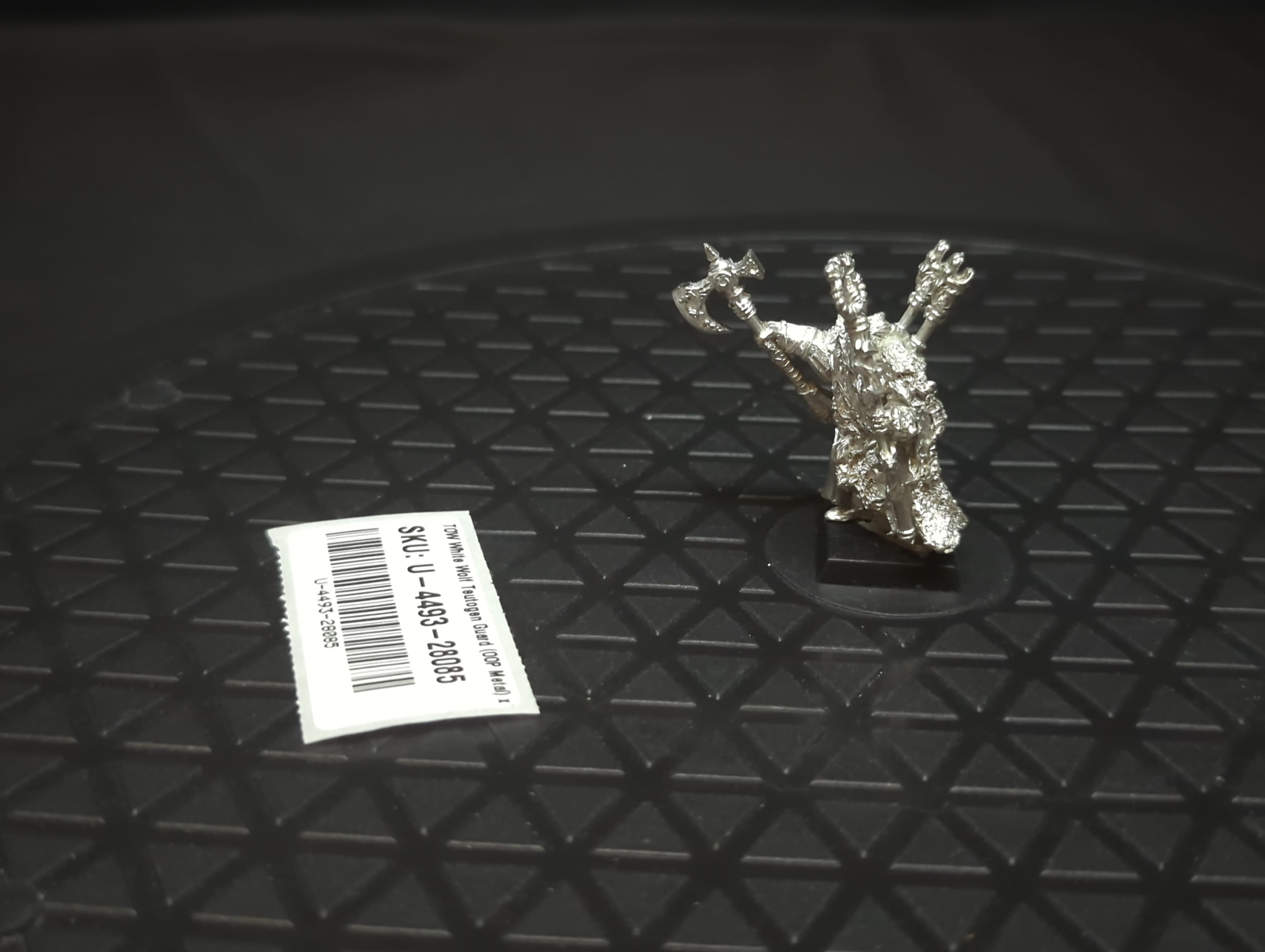 The Old World White Wolf Teutogen Guard (OOP Metal) x1