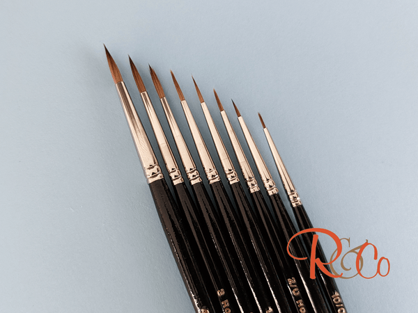 Rosemary & Co Series 33 - Kolinsky Sable - Master's Brush Kit (Size 10/0, 3/0, 2/0, 0, 1, 2, 3 & 4)