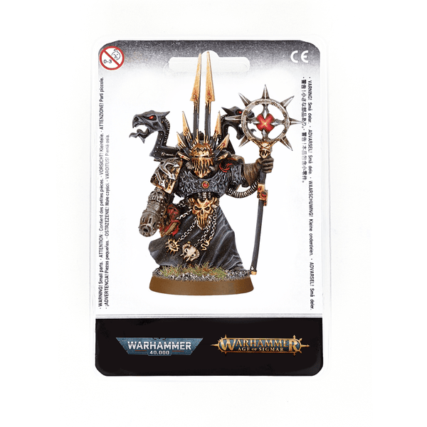 Chaos Space Marines Sorcerer with Force Staff Plasma Pistol